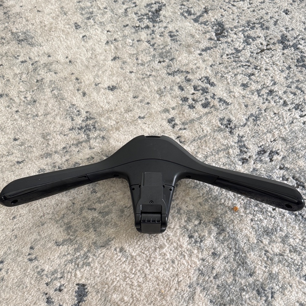 New - Black Range Rover Velar VR Headset Accessory - Picture 2 of 3